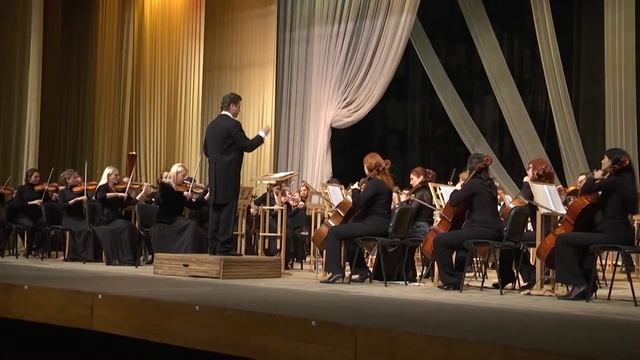 04.11.2013 - в Харькове прошел концерт дирижеров Итальянской оперы. смотреть онлайн