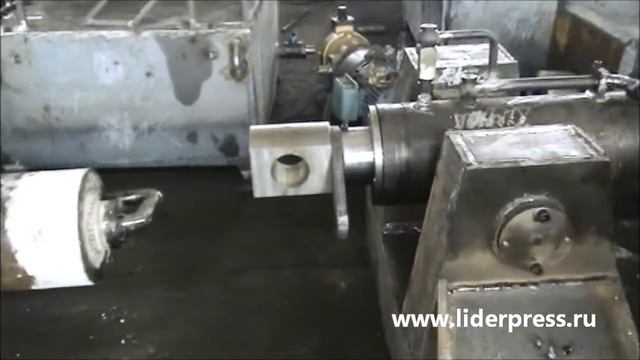 Прессы для пакетирования металлолома. Модели Y81-250 и Y81-200.