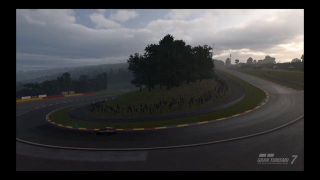 At Spa Franchorchamps - The Aston Martin V 12 Vantage Was Very Quick смотреть онлайн