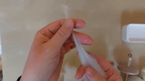 #11 In this episode Myoki and Pepine demonstrate how to spin your own yarn.