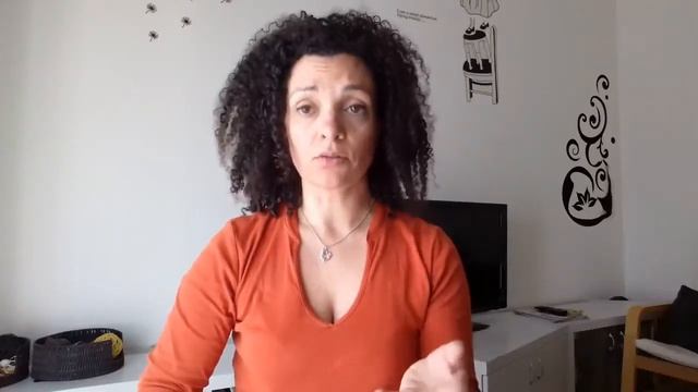 OLI ESSENZIALI E ORGANISMO PIU FORTE      9 oli essenziali che ci possono aiutare