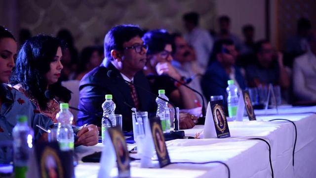 Bollywood Star Neha Dhupia in Jury Panel at Opera Miss/Mrs India Global 2018 смотреть онлайн