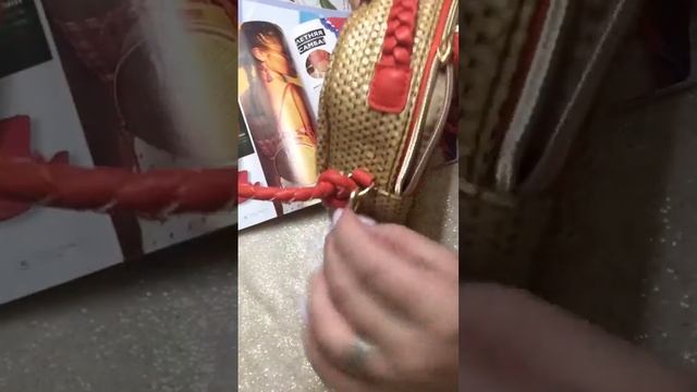 Сумка-таблетка смотреть онлайн