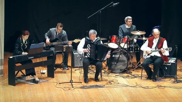 Фолк-ремикс, г. Дмитров - Р. Н. П. "Чёрный ворон" обр. Д. Иванов смотреть онлайн