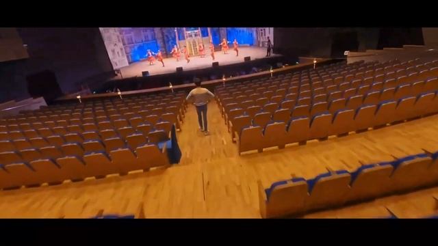 Пример рекламной видеосъёмки в театре | An example of an advertising video in the theater смотреть онлайн