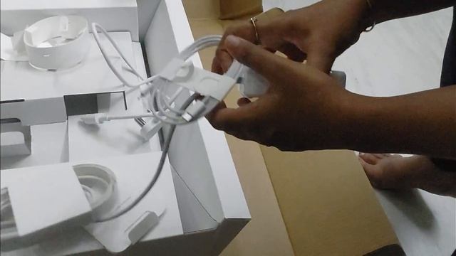 IMAC 24" UNBOXING AND ASSEMBLY