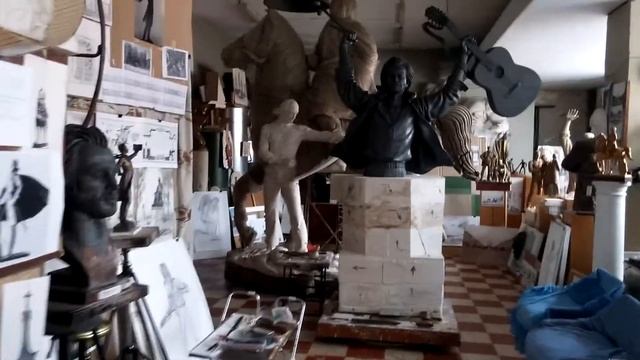 Мастерская Кузнецова - автора памятника Женщине-солдатке смотреть онлайн