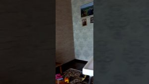 Ребенок 1.5 года кушает ложкой