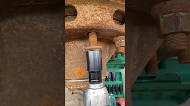 832 auto repair sleeve#life#lifetips#lifetipsshare#diy#fyp смотреть онлайн