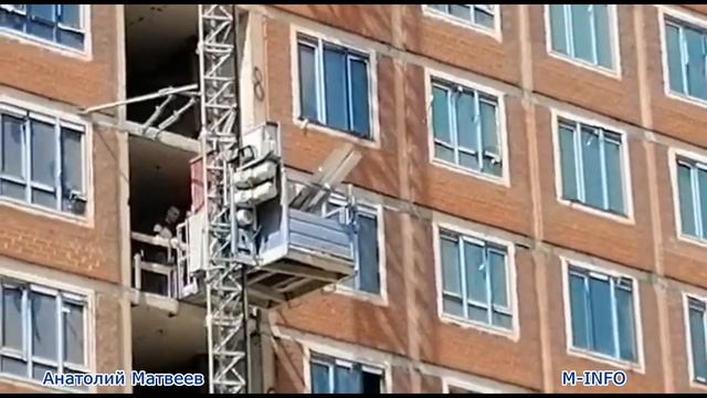 Строительный мачтовый секционный подъемник смотреть онлайн