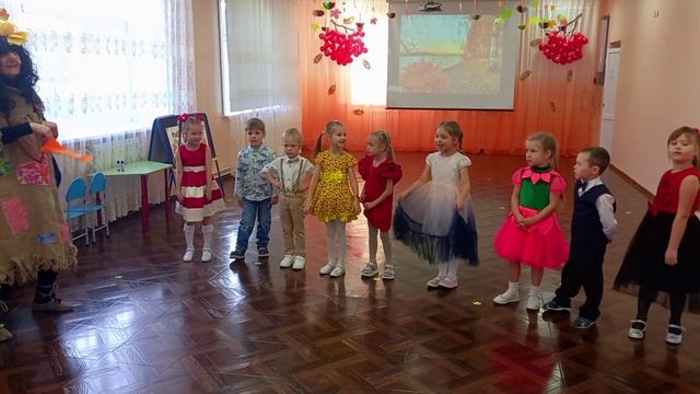 Осенний праздник в старшей группе смотреть онлайн