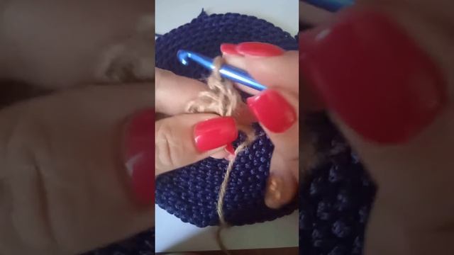 как связать крючком рисунок косичкой!!!! смотреть онлайн