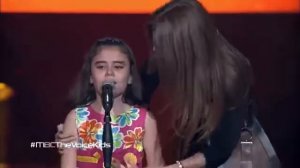 Маленькая девочка заставила плакать миллионы 😢🎶🌸