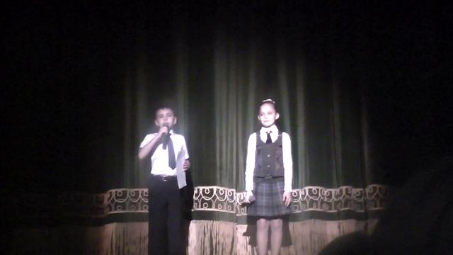 Ведущие отчетного концерта София Безверхова и Глеб Гарусов театр. студия Дебют Центра СПЕКТР Камыши смотреть онлайн