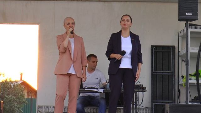 "Мир нашему дому" - Виктория Сачкова , Евгения Садовская (г.Татарск) смотреть онлайн