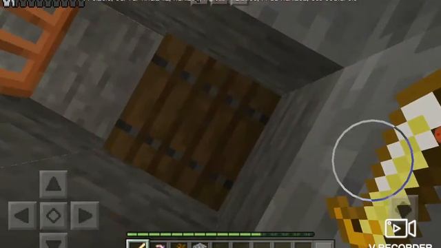 Я нашел в пещере какую-то у двери где были зомби в Minecraft смотреть онлайн