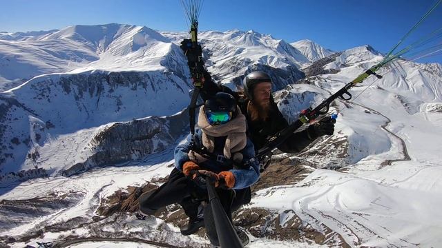 04032020 SkyAtlantida Team gudauri paragliding Georgia полет гудаури بالمظلات، جورجيا بالمظلات 2 смотреть онлайн