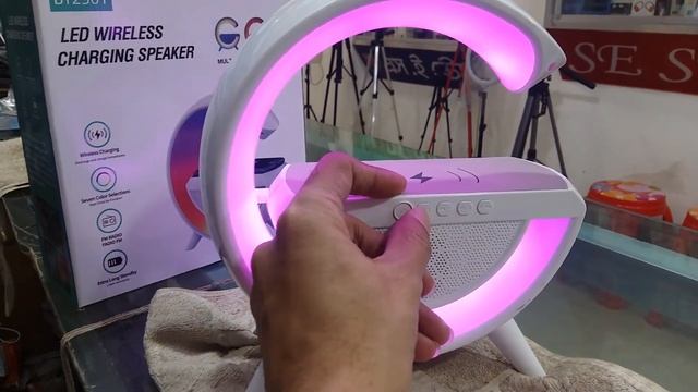 LED WIRELESS CHARGING SPEAKER  wireless charging seven color selections FM Radio Fadio FM Extra Lon смотреть онлайн