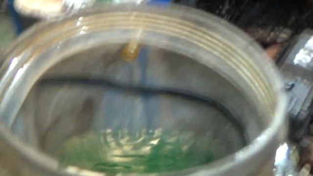 Проверка давления масла в двигателе JT 179018 смотреть онлайн