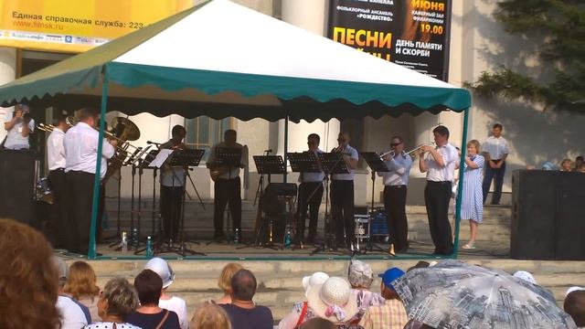 Вдоль по Питерской - исполняет ансамбль "Сибирский Брасс" смотреть онлайн