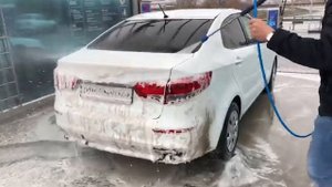 Мойка машина с воском и осмотической водой за 140 рублей