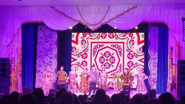 По Дону гуляет казак молодой смотреть онлайн