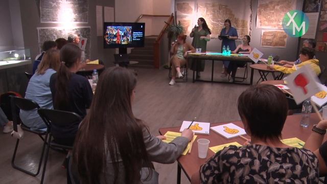 Шоу "13 критиков" прошло в Музее Природы и Человека смотреть онлайн