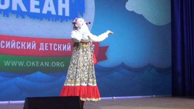 Муз. Григория Пономаренко Сл.народные "Гармонь моя" исполняет Дарья Дерябина г. Екатеринбург смотреть онлайн