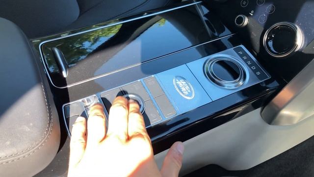 Land Rover Range Rover 3.0 SD V6 Vogue - WALK AROUND VIDEO REVIEW | 4K смотреть онлайн