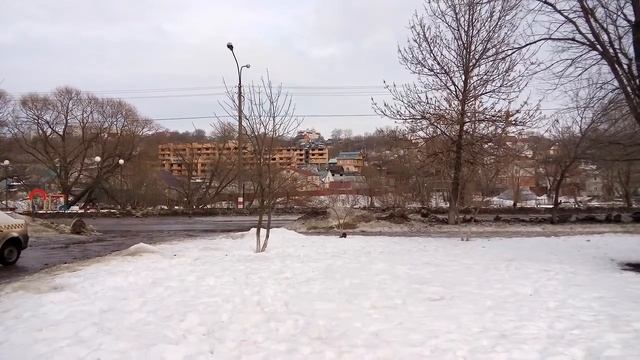 Городская жизнь. Признаки весны