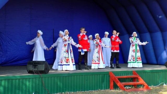 "Здравствуй, хлебное раздолье"- Ансамбль "Мелодия" г.Татарск смотреть онлайн