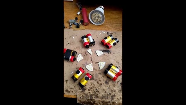 Аварійний фонарик смотреть онлайн