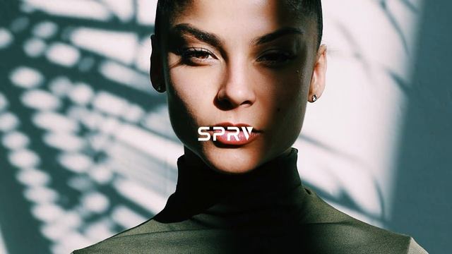 Nexeri - Young (feat. Riell) [Robert Cristian Remix] смотреть онлайн