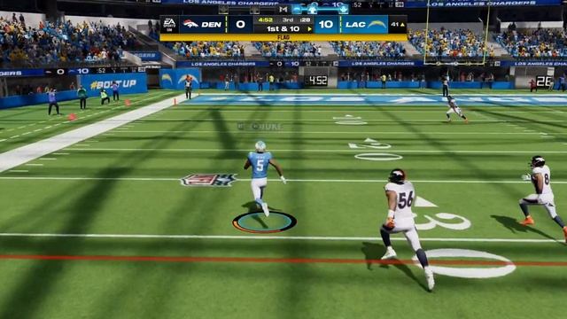 Madden NFL 24 on M3 Macbook Air gaming test 1080p смотреть онлайн