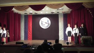 "Треугольная повесть войны"