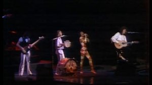 QUEEN - '39 (from 30th Anniversary Edition Of A Night At The Opera).VOB