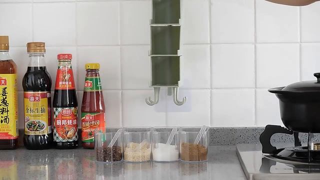 Настенный органайзер для специй, 5 емкостей смотреть онлайн