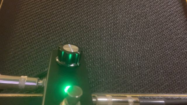 3/11/2023 Experiment#1 Opera octave fuzz (Fuzzhugger Effects Phantom Octave) by Funk's Gear Emporiu смотреть онлайн