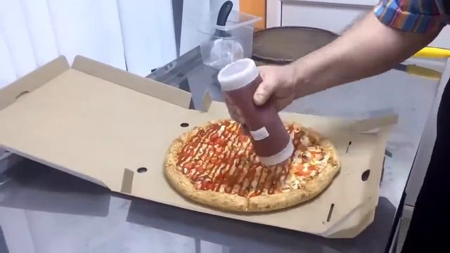 Пицца МИГом - очень мигом :