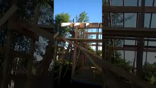 Строительство каркасного дома. Видео # 5 Возведение блок-балок смотреть онлайн