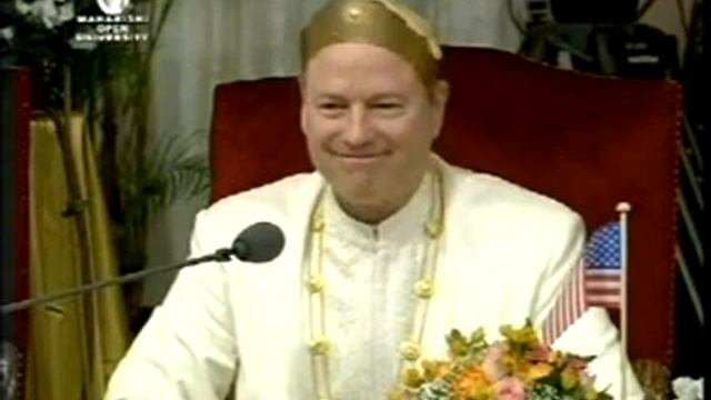 Выступление Махариши на Конгрессе Раджей ВСВМ 11.01.2008 смотреть онлайн