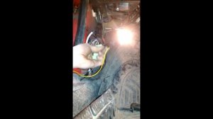 Daewoo Nexia - При нажатии на педаль тормоза щелкает реле поворота