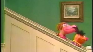 Sesame Street - Up and Down Opera