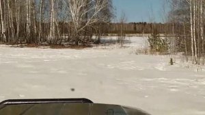 УАЗ Сафари 500 по весеннему снегу