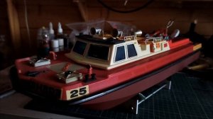 Пожарный катер Саламандра.