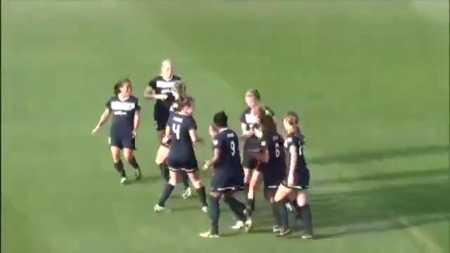 Sky Blue FC Forward Lisa De Vanna Scores an Amazing Bicycle Kick Goal 6 1 13 смотреть онлайн