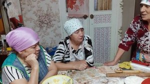 Продолжаем лепить// где коза Зоя // и мама запела//