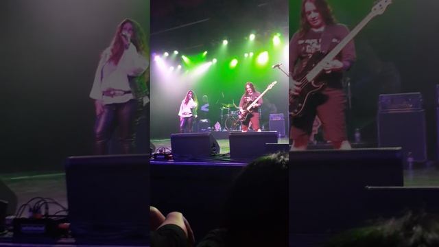 The Iron Maidens- Brave New World смотреть онлайн