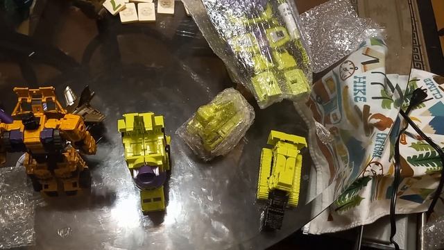 unboxing cool become brave Devastator part p1 смотреть онлайн