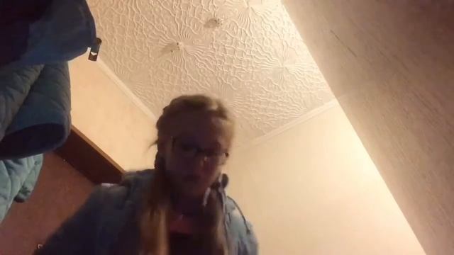 Пранк. Слежу за мамой в шкафу. Что-то пошло не так:( смотреть онлайн